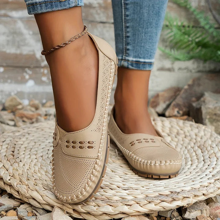 Marova | Women's Cushioned Arch Support Flats with Rubber Sole