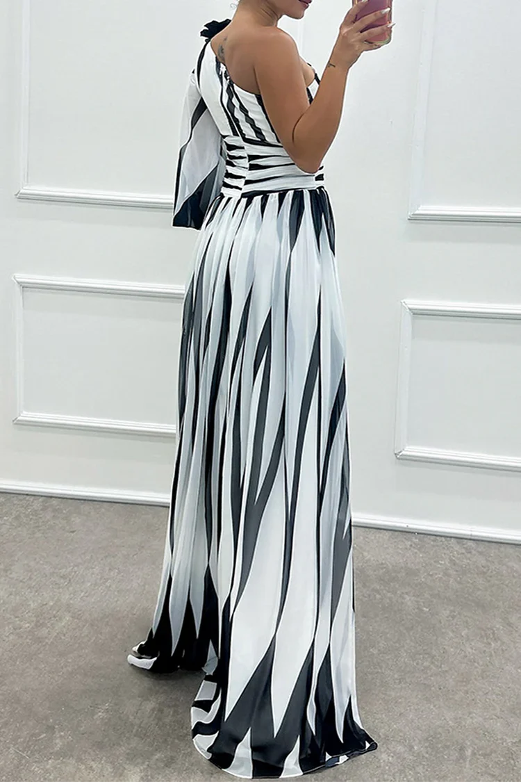 Zenara | Women's Striped One Shoulder Maxi Dress