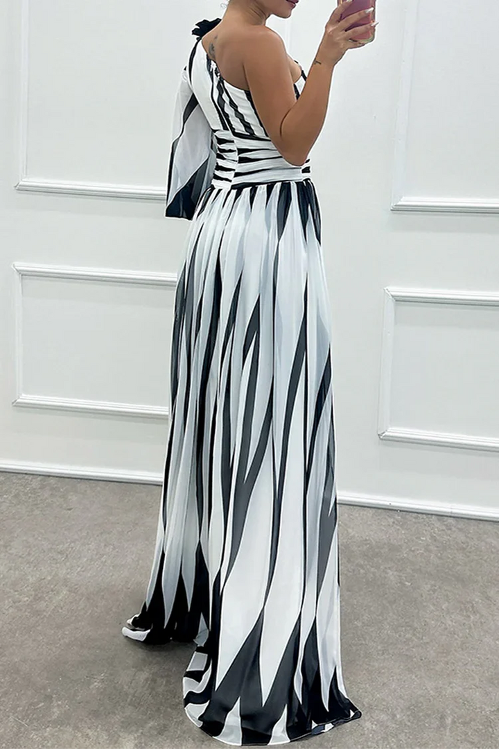 Zenara | Women's Striped One Shoulder Maxi Dress