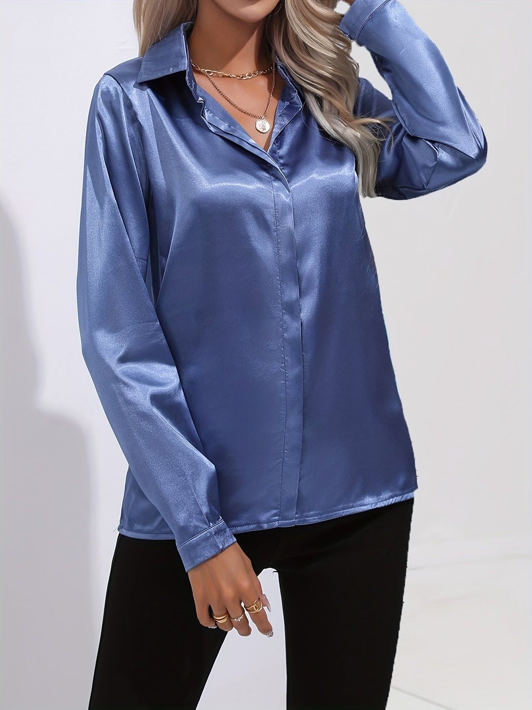 Elegant blouse for women