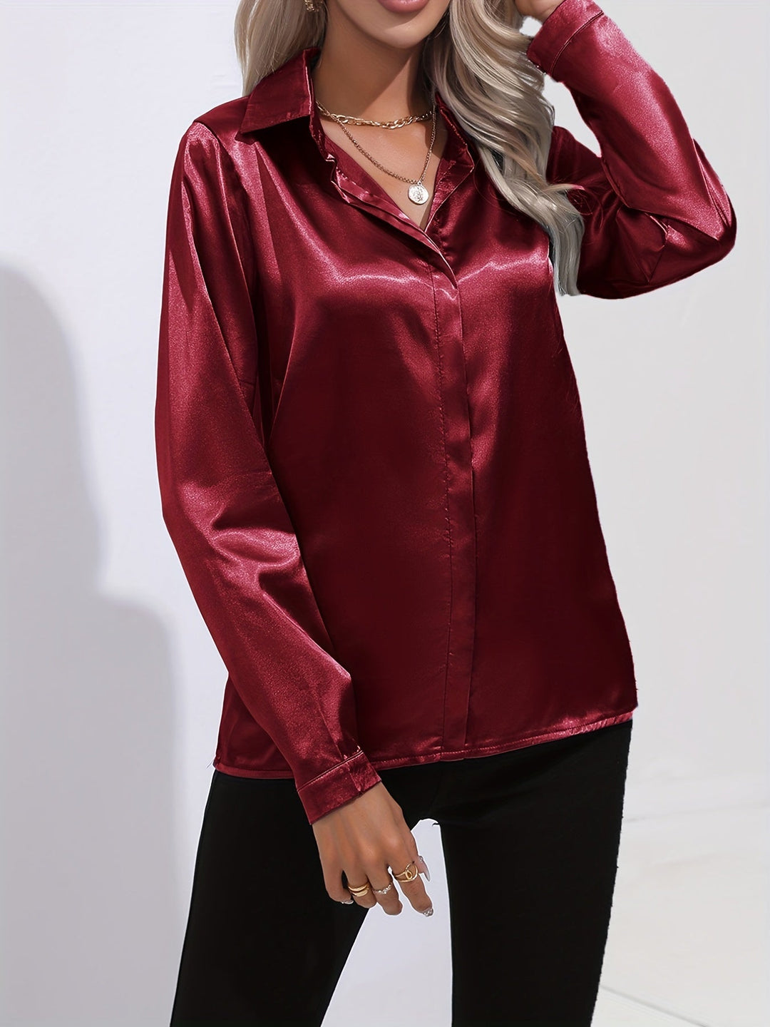 Elegant blouse for women