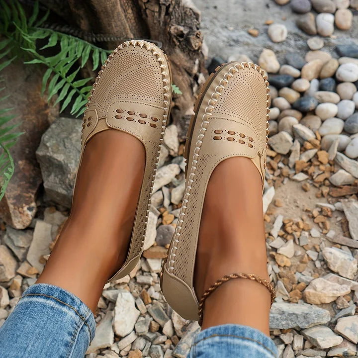 Marova | Women's Cushioned Arch Support Flats with Rubber Sole