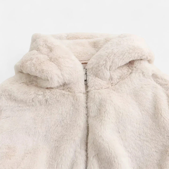 Women’s Loose Fit Luxe Hooded Faux Fur Coat