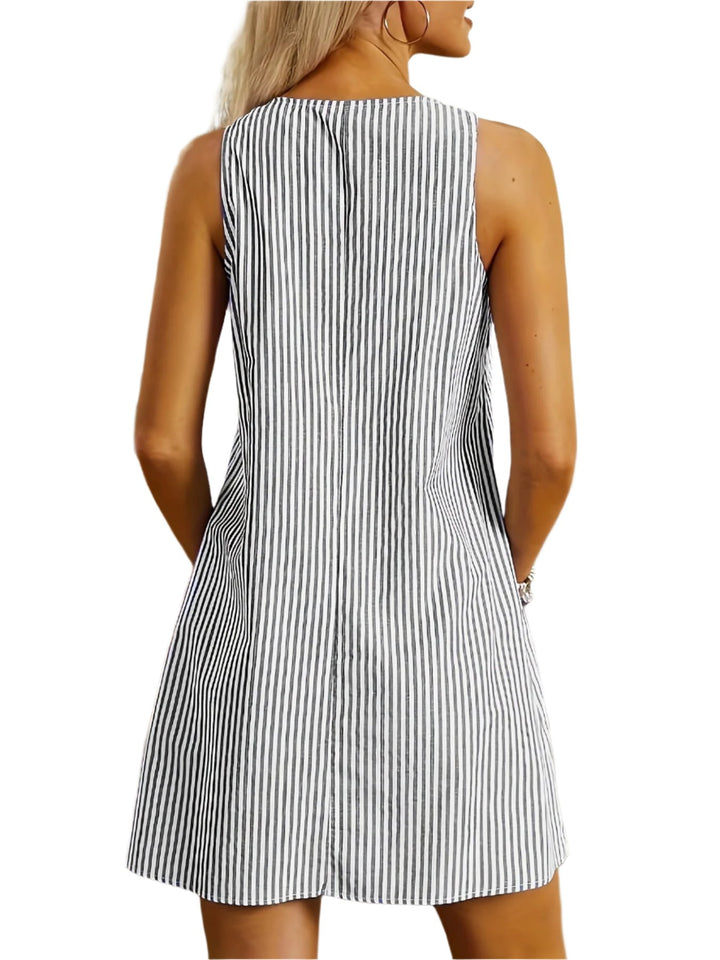 Women's sleeveless striped dress