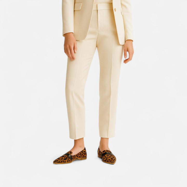 Women’s Elegant Pointed-Toe Loafers