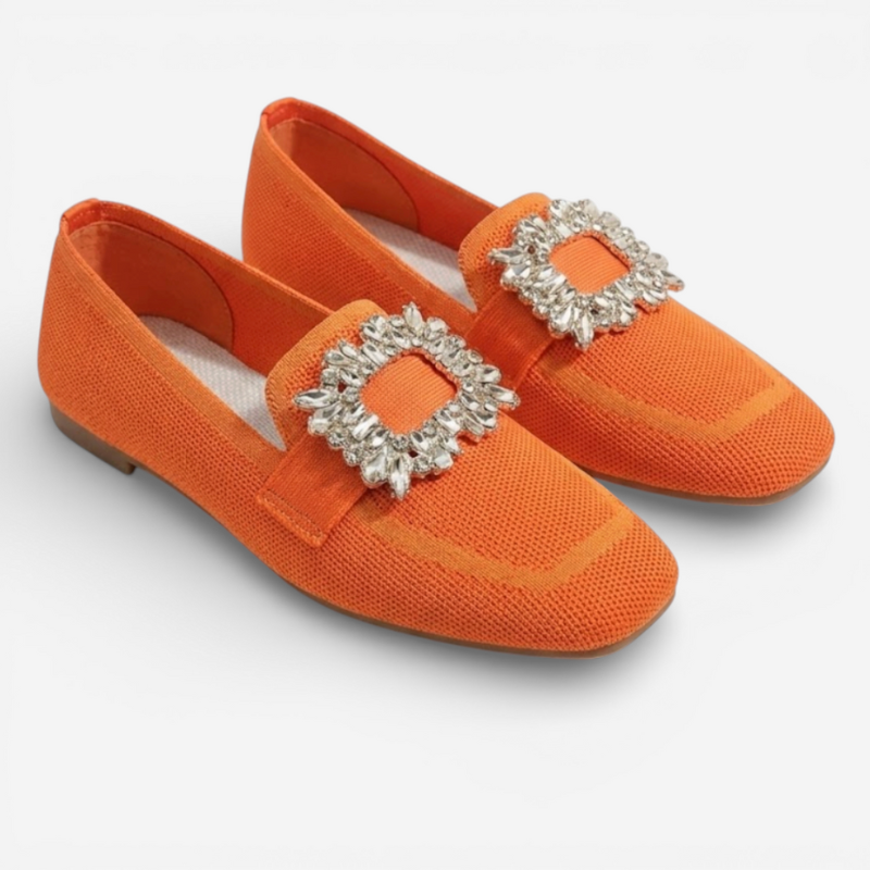 Women’s Loafers With Decorative Buckle