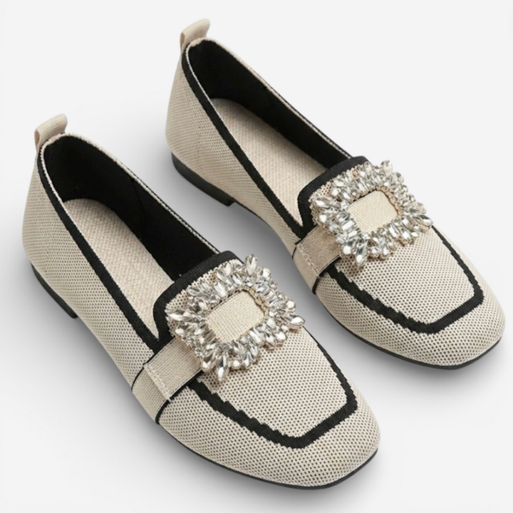 Women’s Loafers With Decorative Buckle