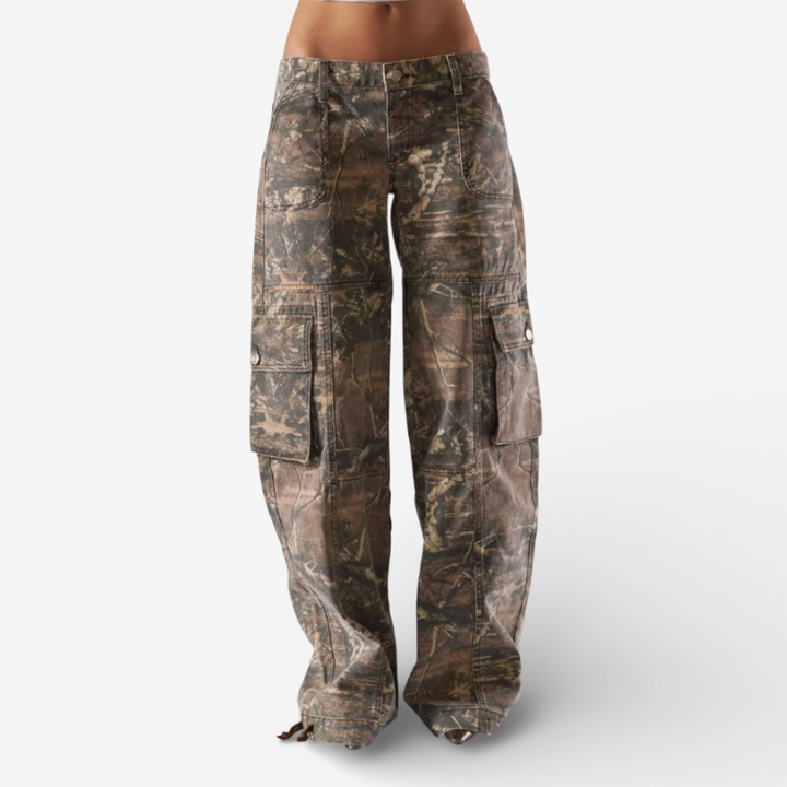 Women's Oversized Cargo Pants