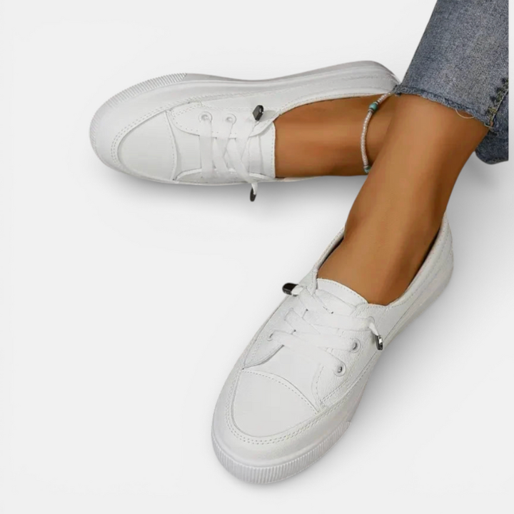 Women’s White Casual Sneakers