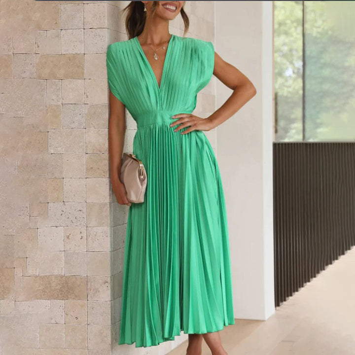 Elegant dress for women