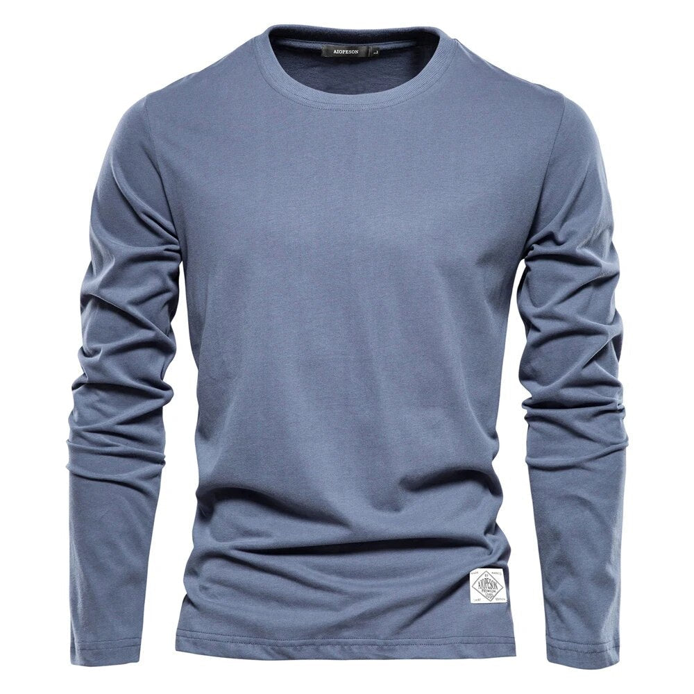 Classic long-sleeved T-shirt for men