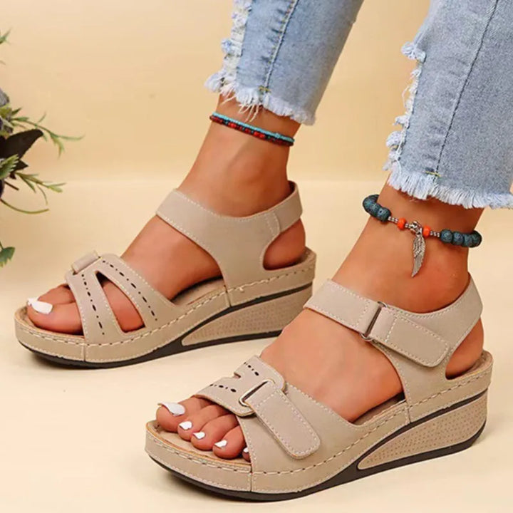 Open toe supporting sandals for women