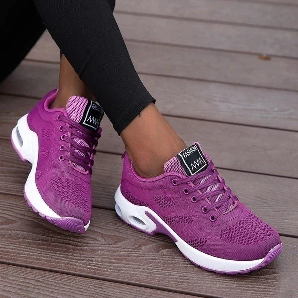 Orthopedic athletic shoes for women | Selene