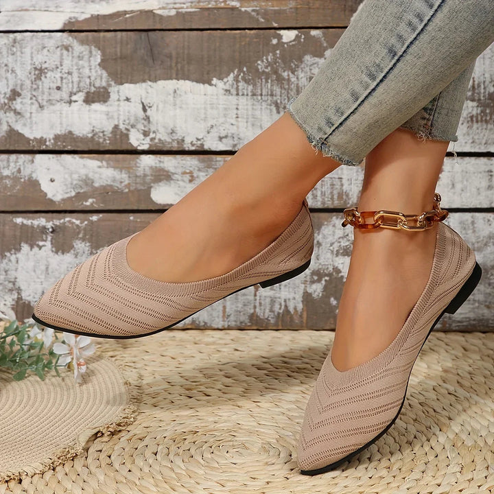 Lightweight elegant orthopaedic ballet flats for women -3