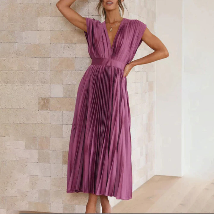 Elegant dress for women