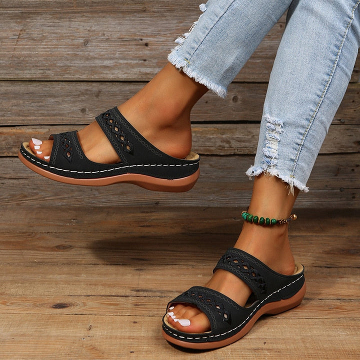 Serena | Women's Podiatric Three Arch Sandal