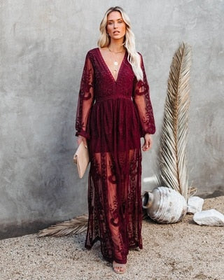 Women's lace maxi dress with slit