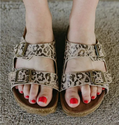 Women's adjustable buckle summer slides