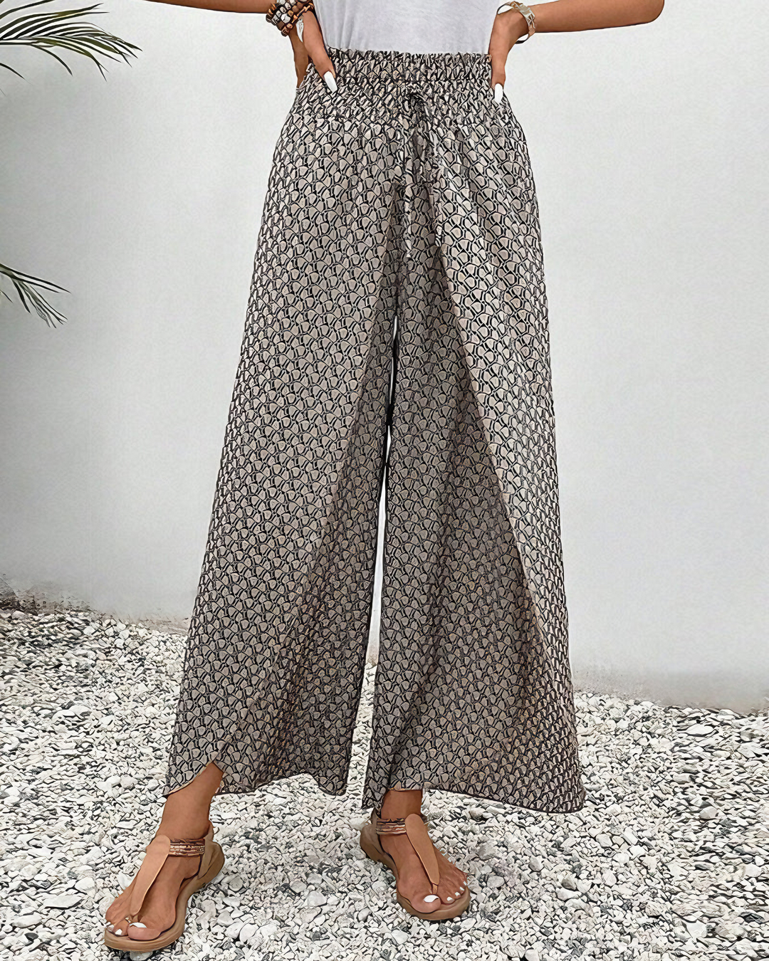 Elandrine | Women's Relaxed Elastic Waist Wide Leg Pant