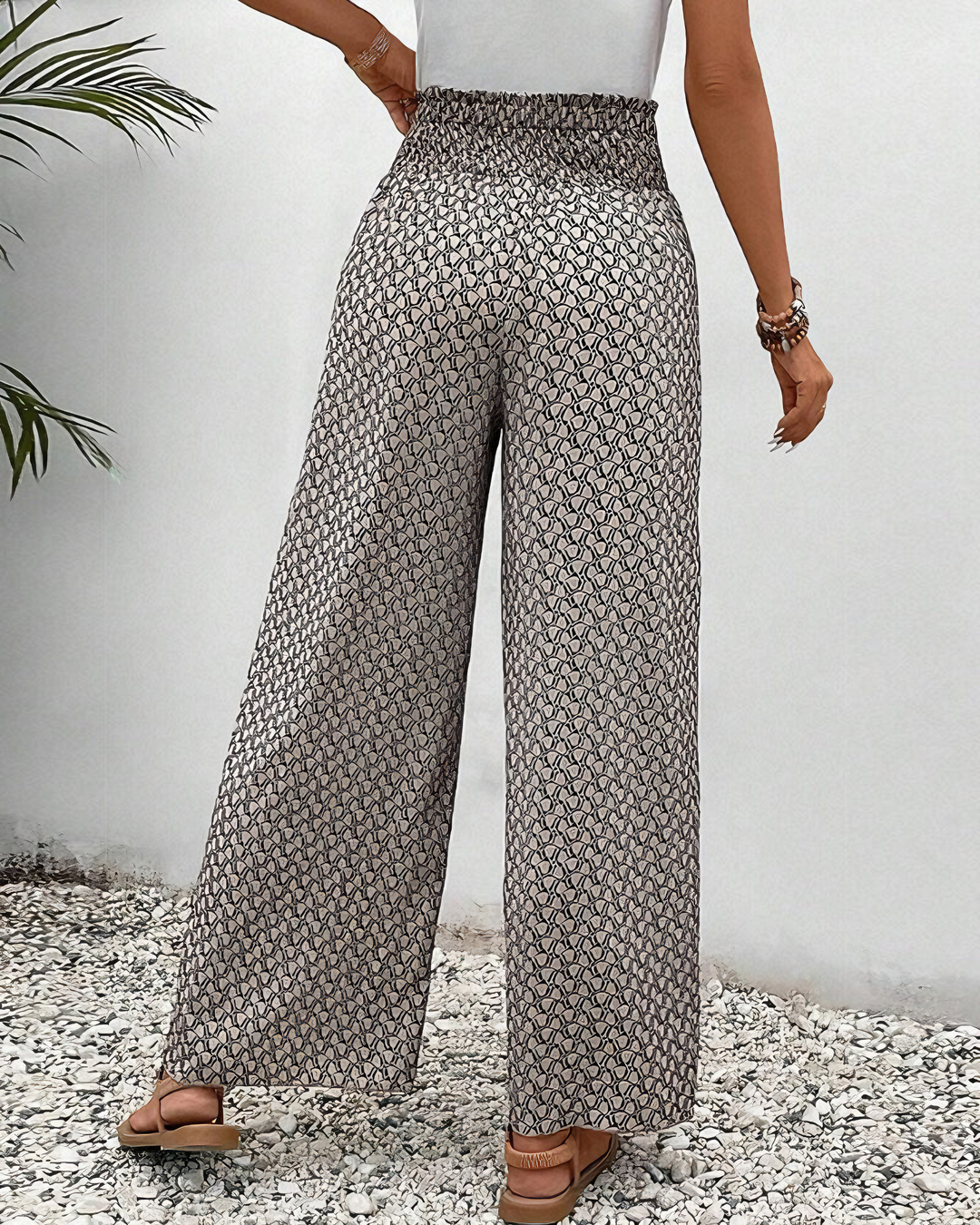 Elandrine | Women's Relaxed Elastic Waist Wide Leg Pant