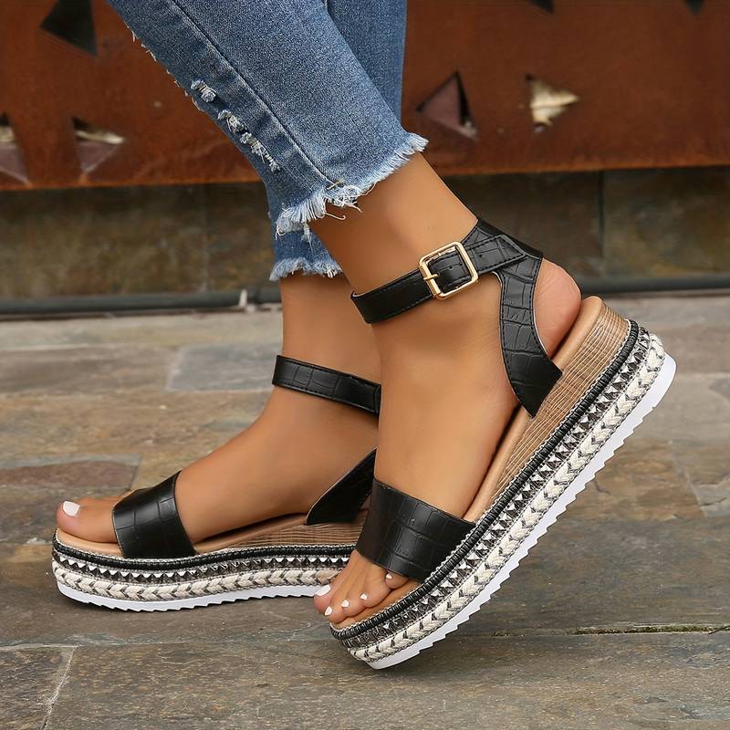 comfortable Sandals for Women with strap