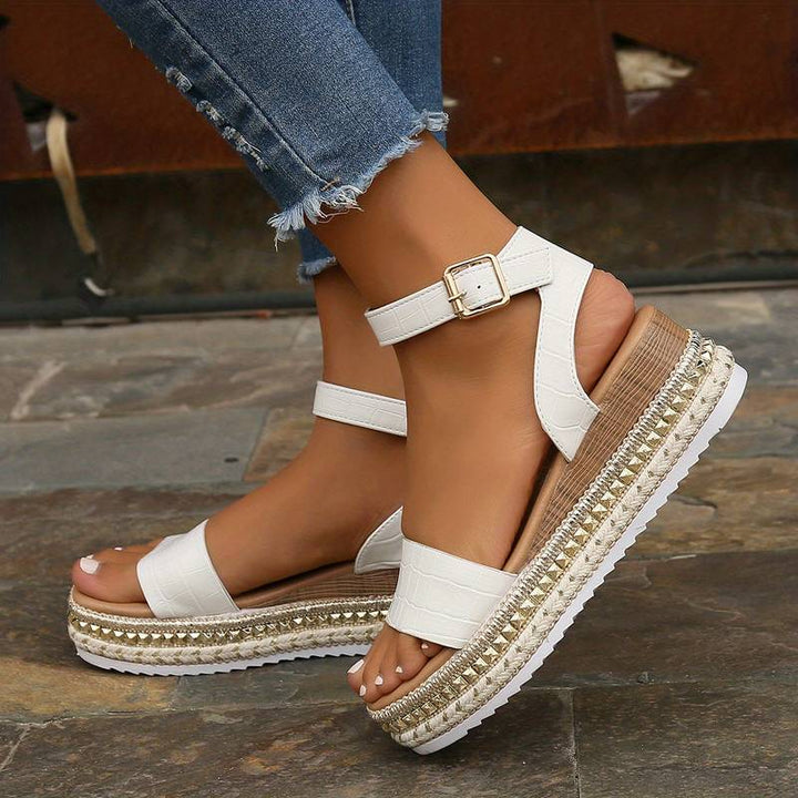 comfortable Sandals for Women with strap