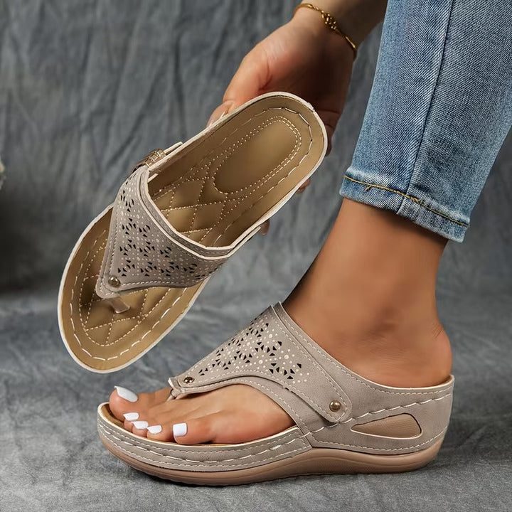 Avelisse | Women's Open Toe Cushioned Wedge Sandals
