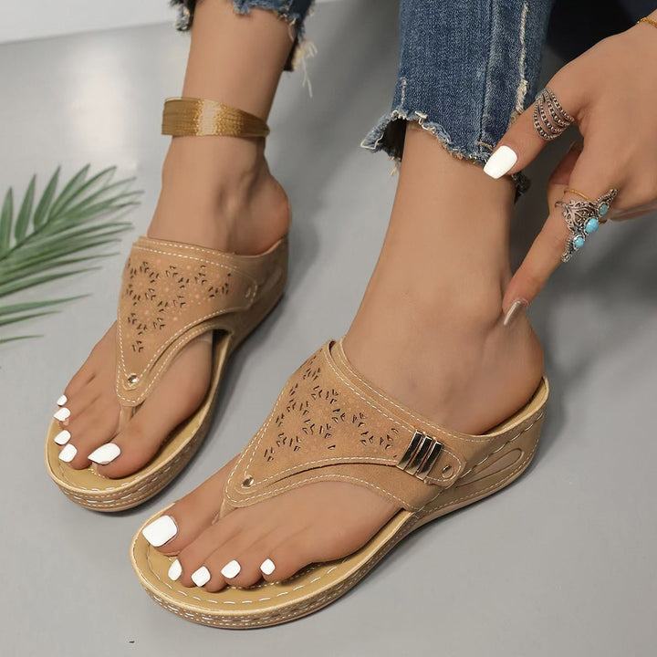Avelisse | Women's Open Toe Cushioned Wedge Sandals