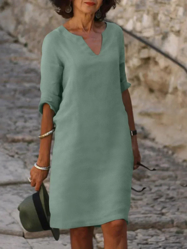 Wynola | Women's V Neck Straight Cut Sleeve Dress